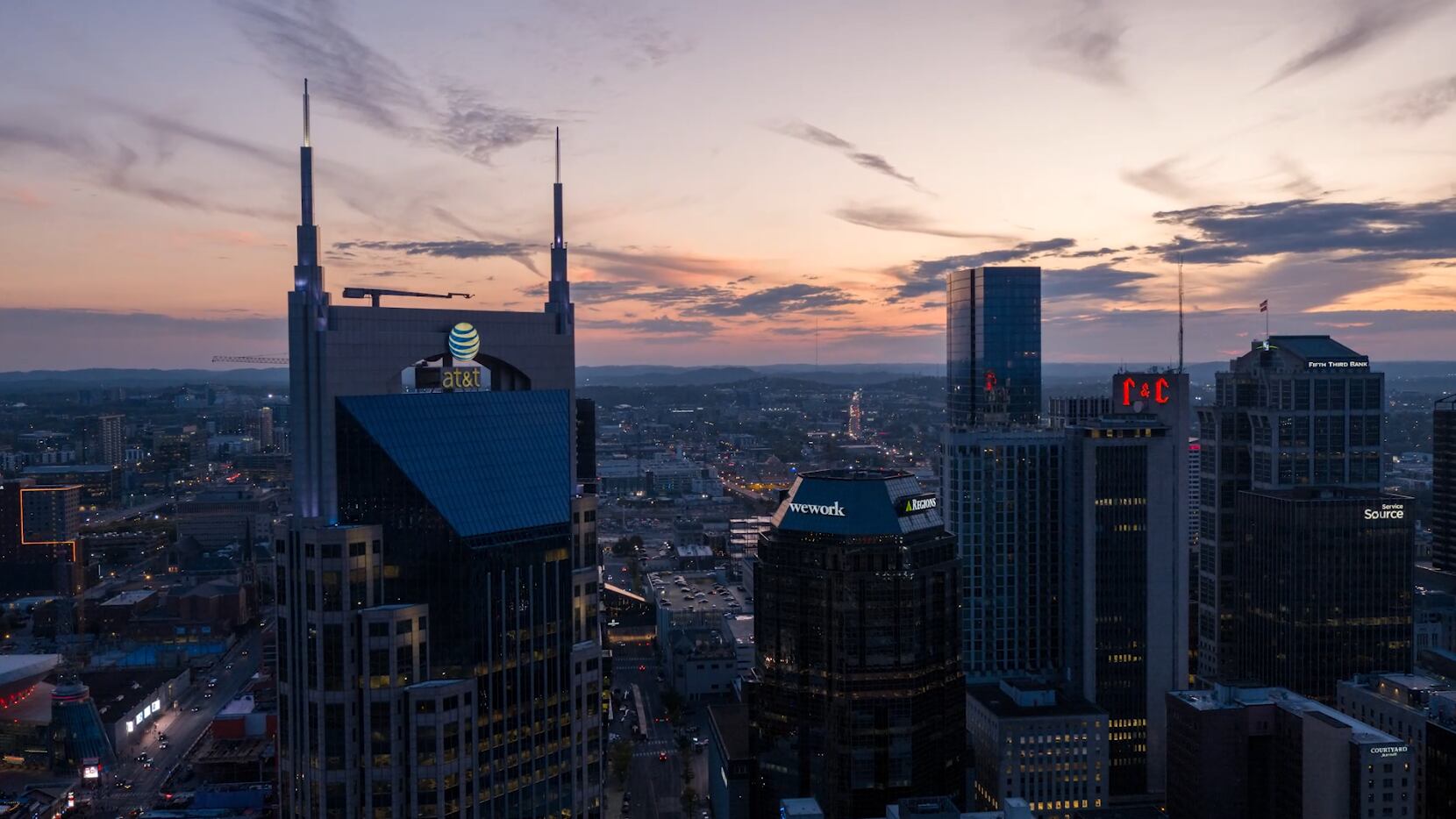 Nashville tourists, visitors spent $29 million a day last year, per report - Vimarsana News