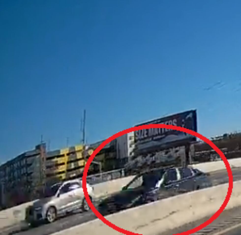 Possible suspect car on I-24