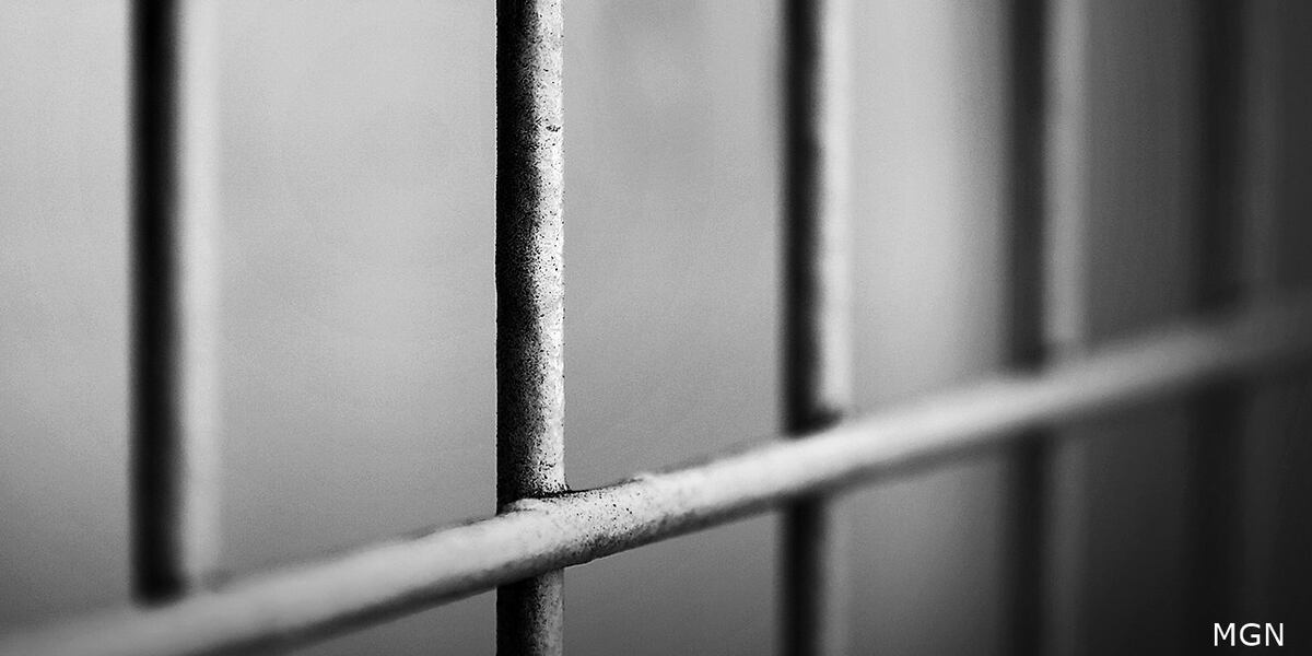 Inmates, former correctional officer charged after teen dies in jail cell