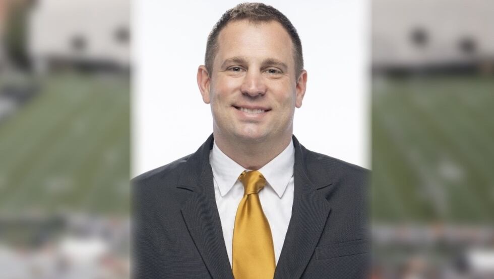 Vanderbilt assistant coach Dan Jackson.