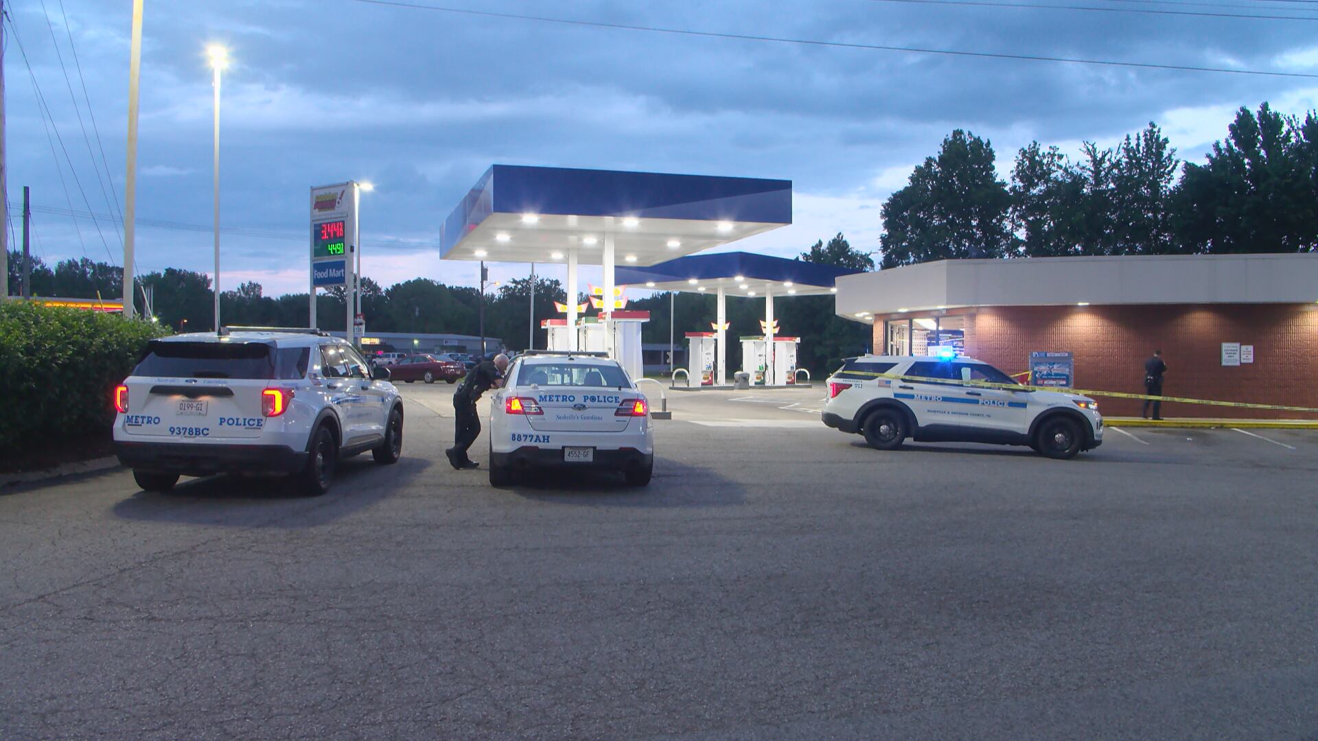 1 shot, suspect on the run after shooting at Joelton gas station - Vimarsana News